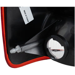 DAKOTA 97-04 TAIL LAMP RH, Lens and Housing