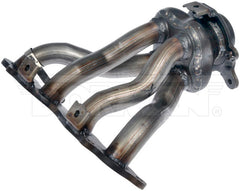 Dorman - Exhaust Manifold Kit - Includes Required Gaskets And Hardware - 674-547