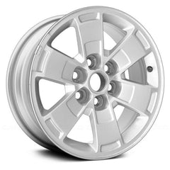 16" x 7" Alloy Remanufactured Wheel with 6 x 120 Bolt Pattern for Chevy Colorado 2015-2017 - Light Silver Metallic