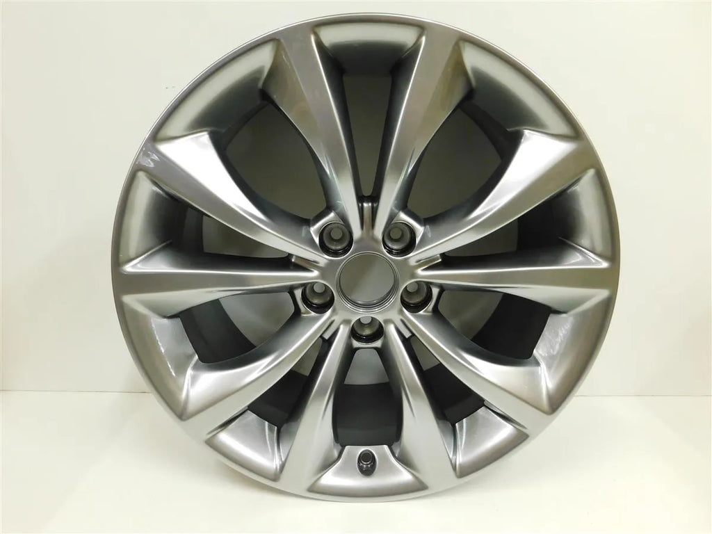 18x8 Factory Replacement New Alloy Wheel For Chrysler 200 2015-2017